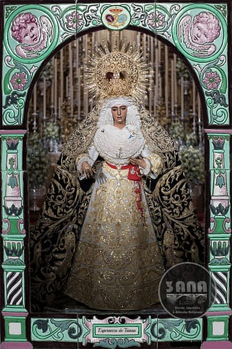 Azulejo Esperanza de Triana marinera<div class="yasr-vv-stars-title-container"><div class='yasr-stars-title yasr-rater-stars'
id='yasr-visitor-votes-readonly-rater-76b26609d5181'
data-rating='0'
data-rater-starsize='16'
data-rater-postid='1925'
data-rater-readonly='true'
data-readonly-attribute='true'
></div><span class='yasr-stars-title-average'>0 (0)</span></div>